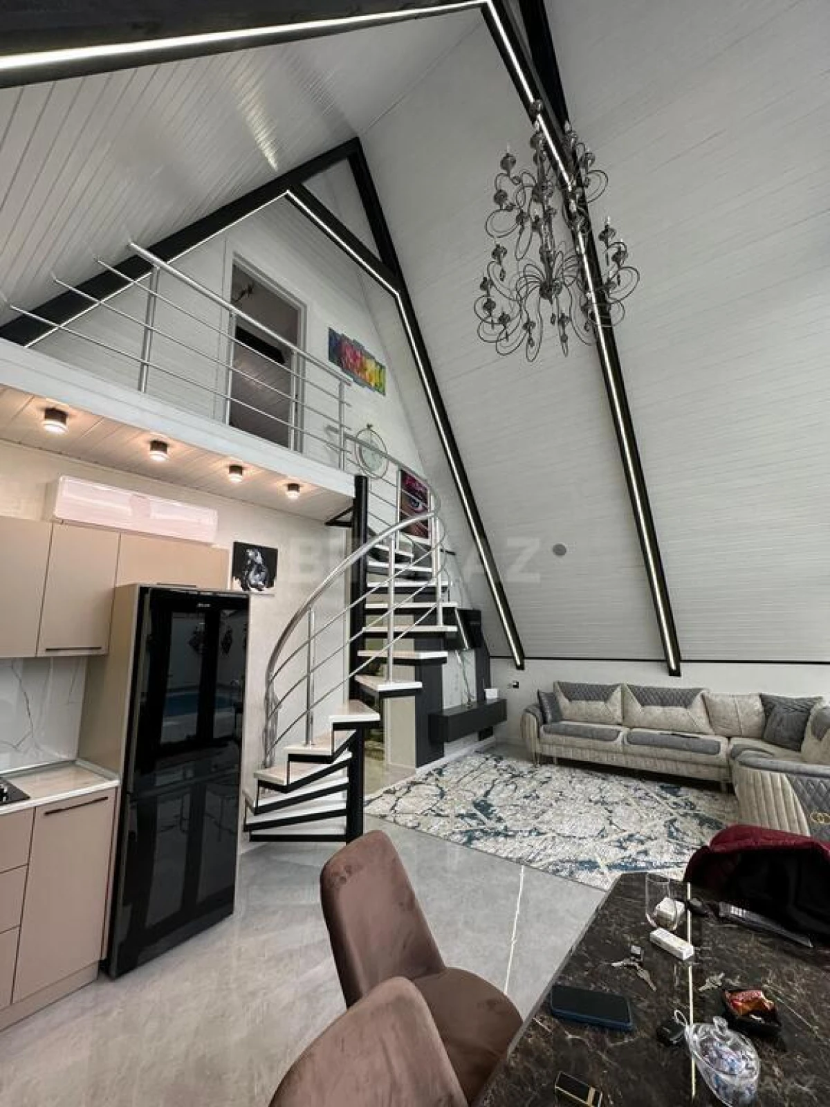 Kirayə verilir 3 otaqlı həyət evi 140 m²