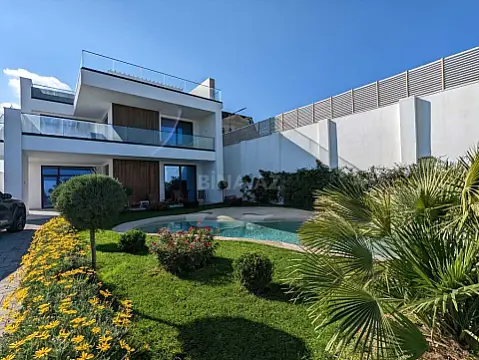 Kirayə verilir 5 otaqlı həyət evi 400 m²