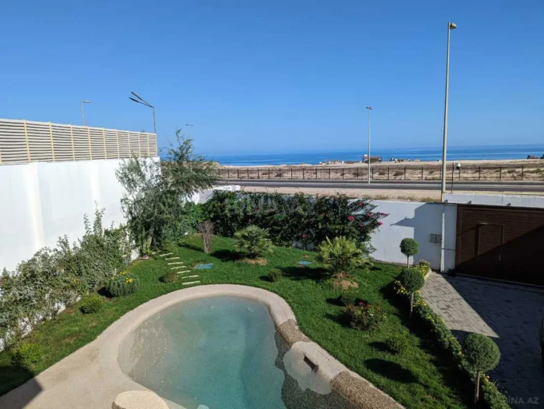 Kirayə verilir 5 otaqlı həyət evi 400 m²