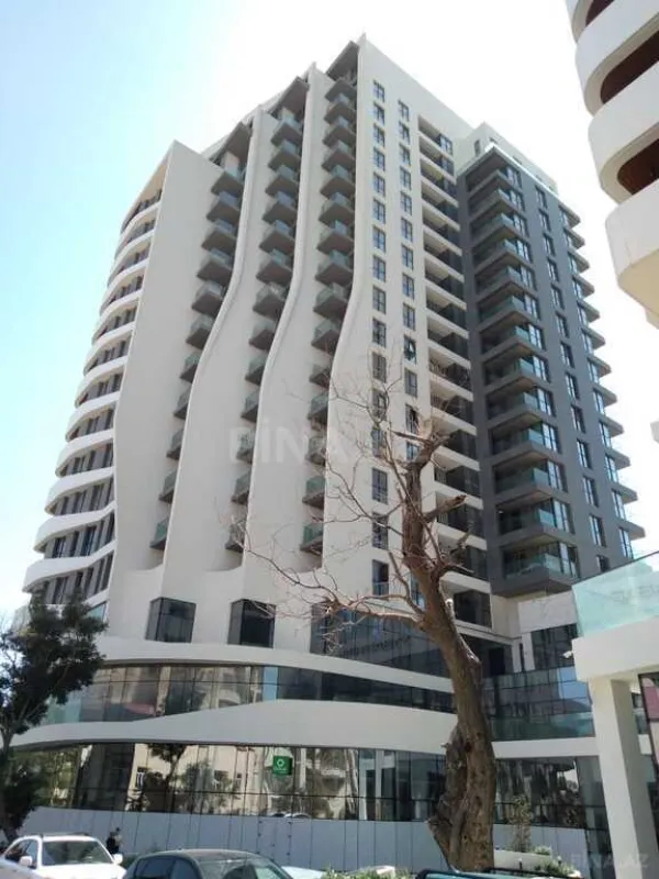 Satılır 3 otaqlı mənzil 97 m²