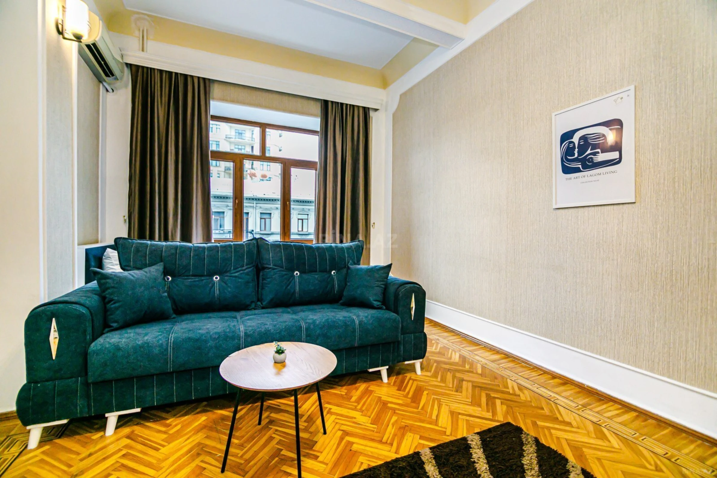Kirayə verilir 2 otaqlı mənzil 78 m²