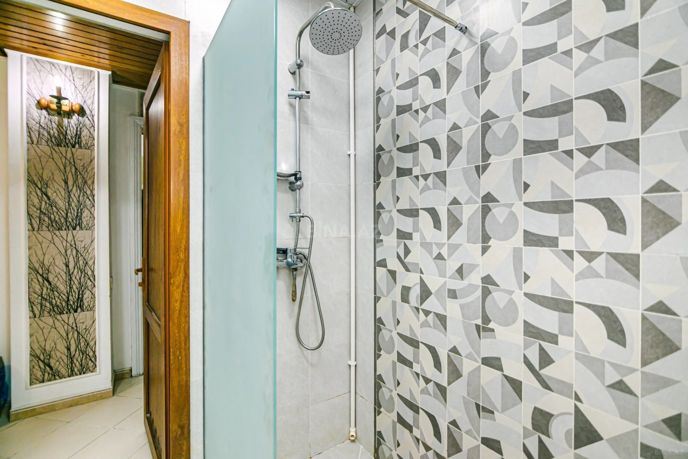 Kirayə verilir 2 otaqlı mənzil 78 m²