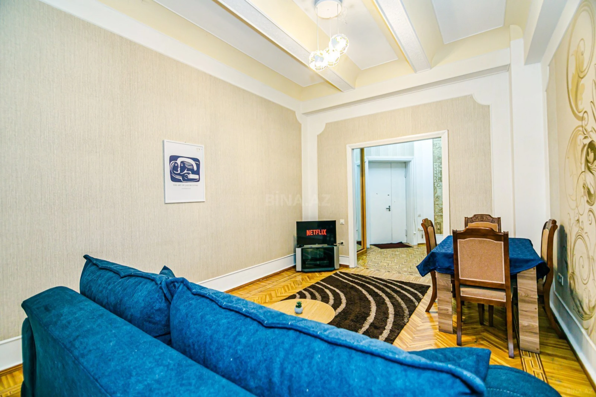 Kirayə verilir 2 otaqlı mənzil 78 m²