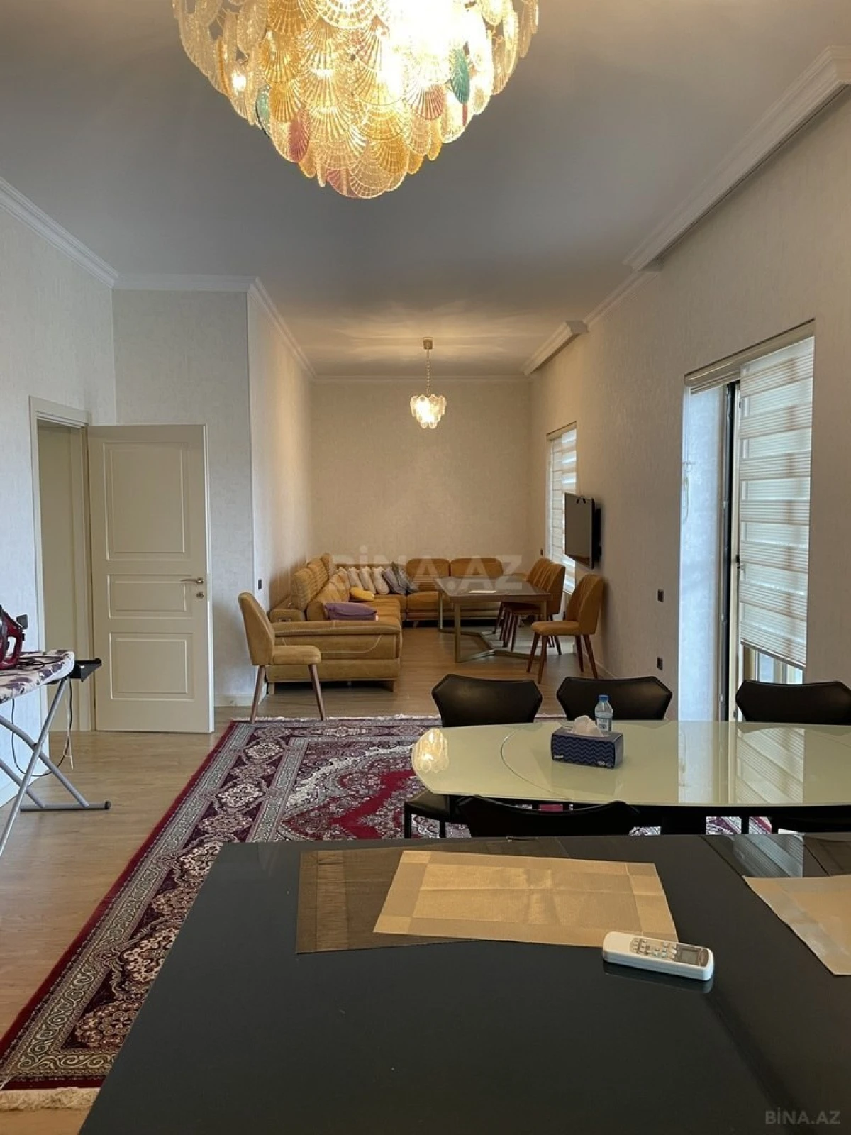 Satılır 5 otaqlı həyət evi 600 m²