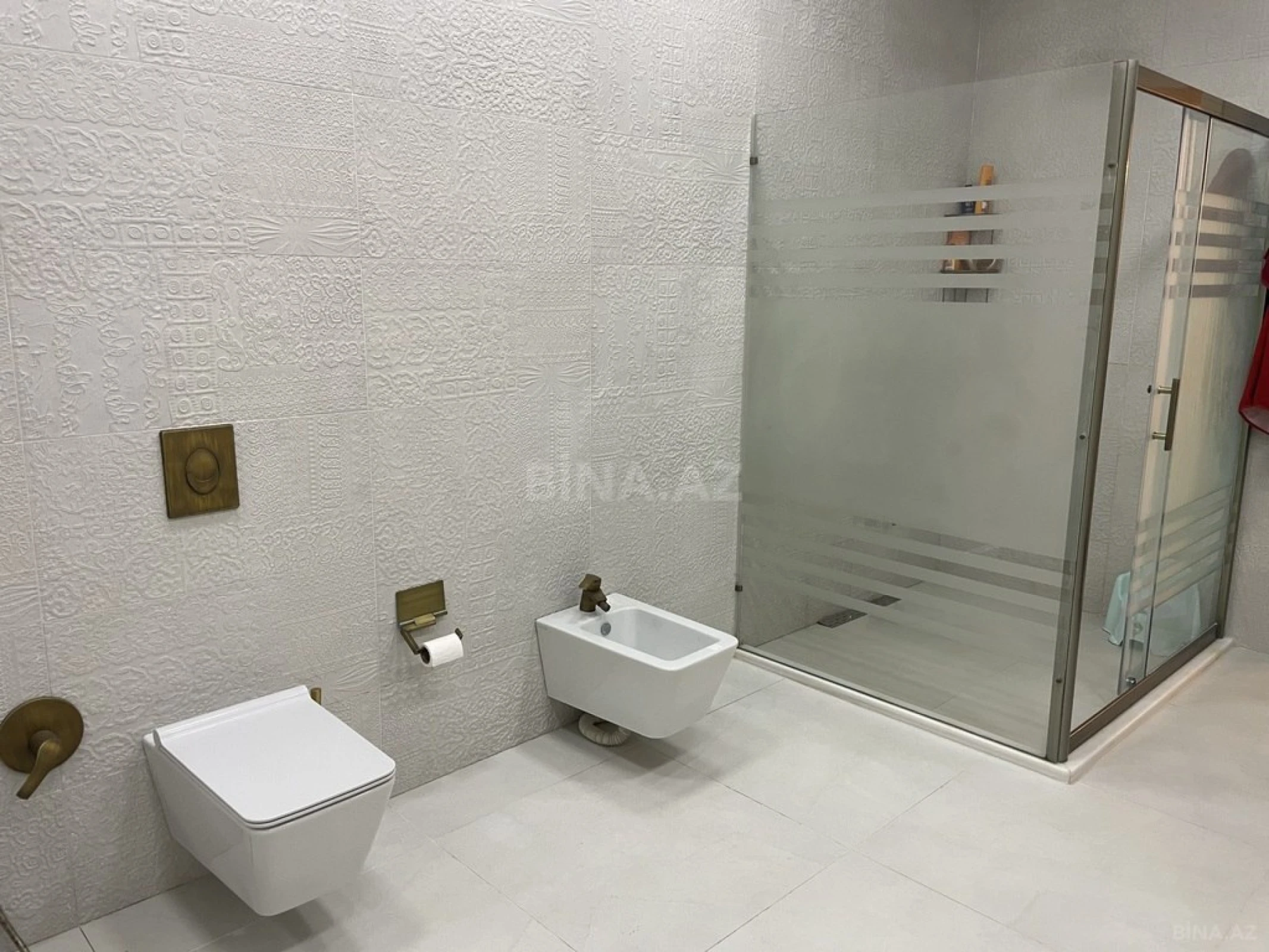 Satılır 5 otaqlı həyət evi 600 m²