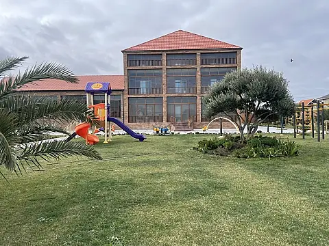 Satılır 5 otaqlı həyət evi 600 m² — Bakı, Buzovna 5 otaq 600.00 m²