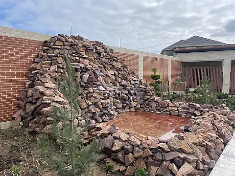 Satılır 5 otaqlı həyət evi 600 m²