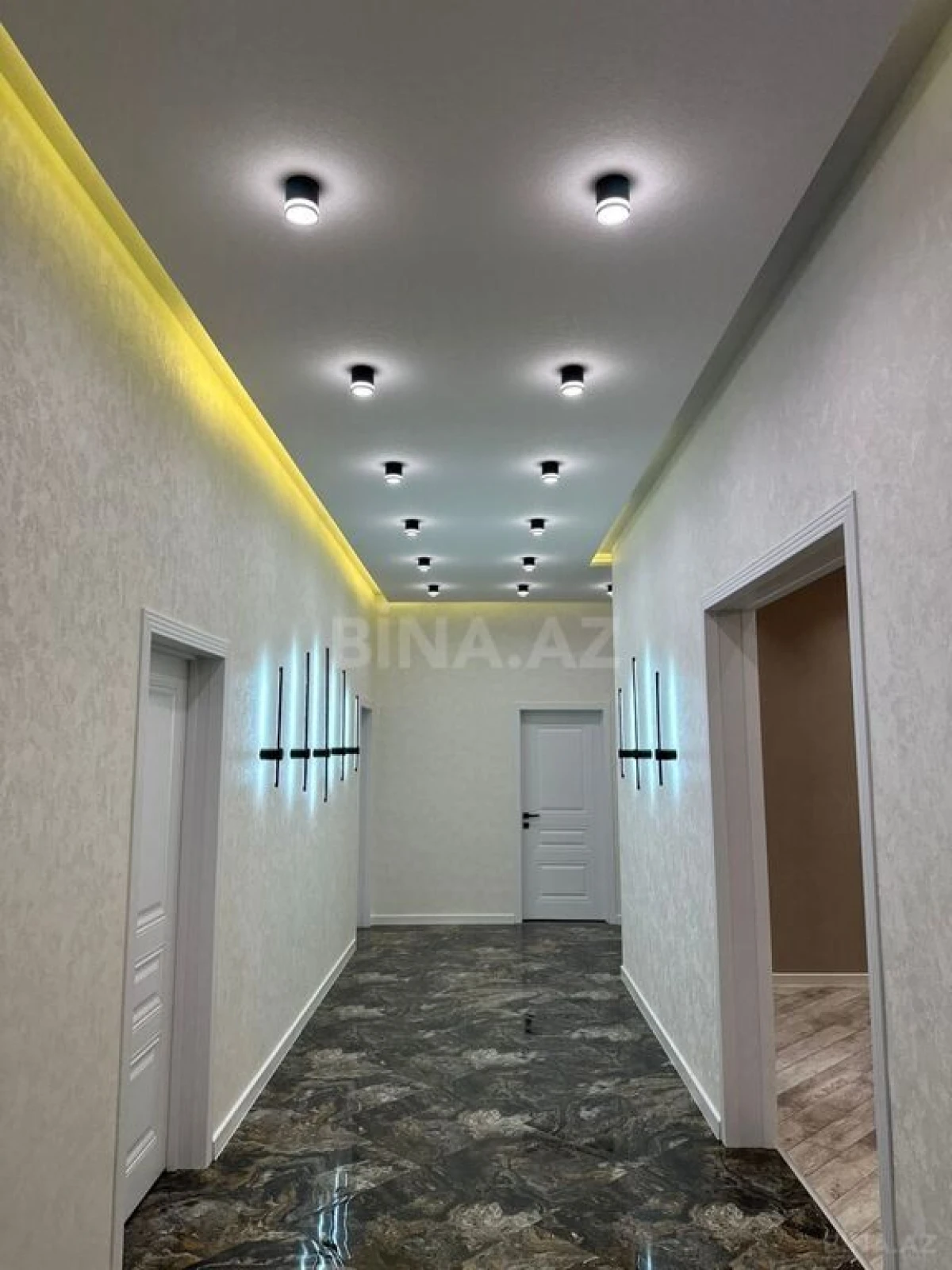 Satılır 4 otaqlı həyət evi 170 m²