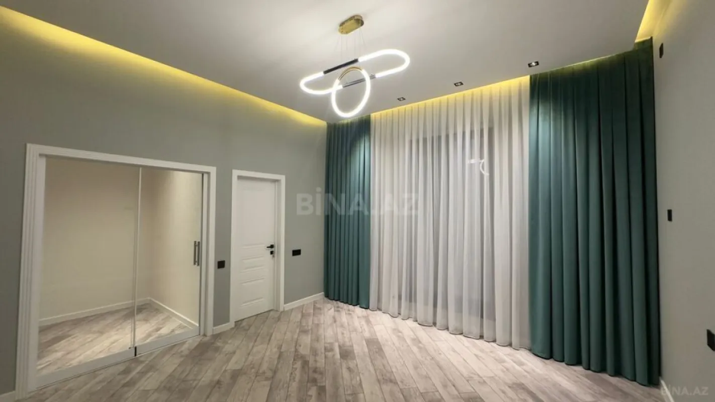 Satılır 4 otaqlı həyət evi 170 m²