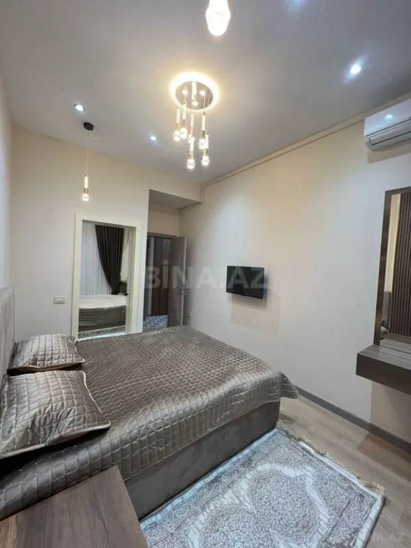 Kirayə verilir 2 otaqlı mənzil 78 m²
