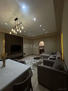 Kirayə verilir 2 otaqlı mənzil 78 m²