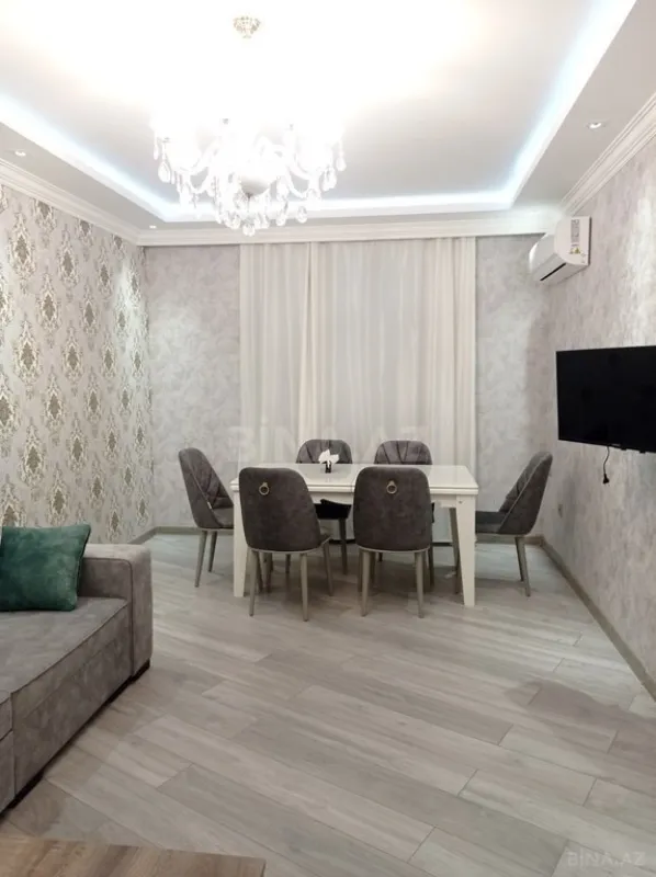 Satılır 2 otaqlı mənzil 88 m²