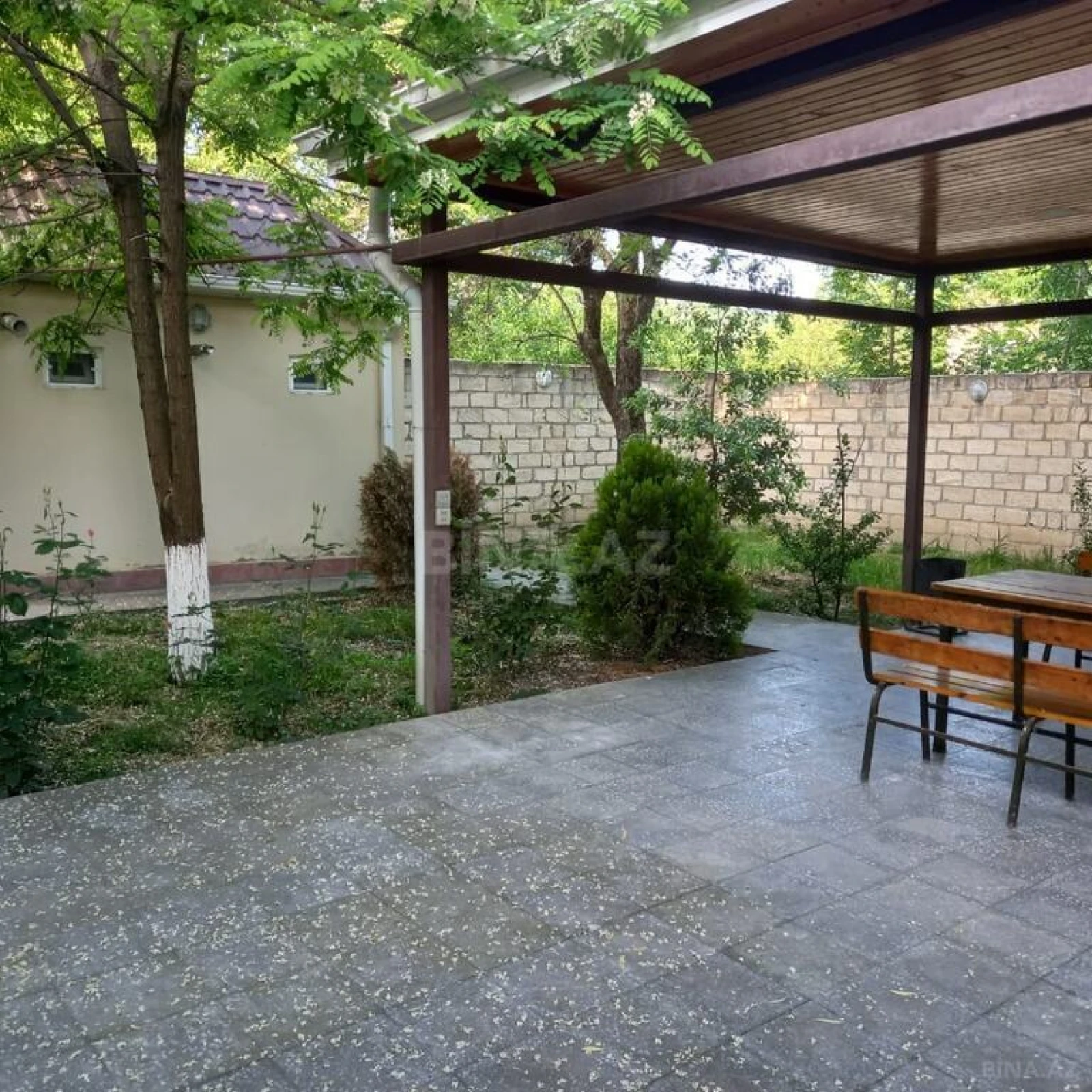 Kirayə verilir 4 otaqlı həyət evi 90 m²