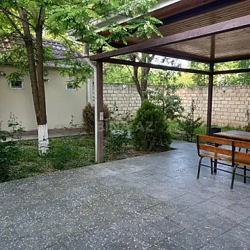 Kirayə verilir 4 otaqlı həyət evi 90 m²