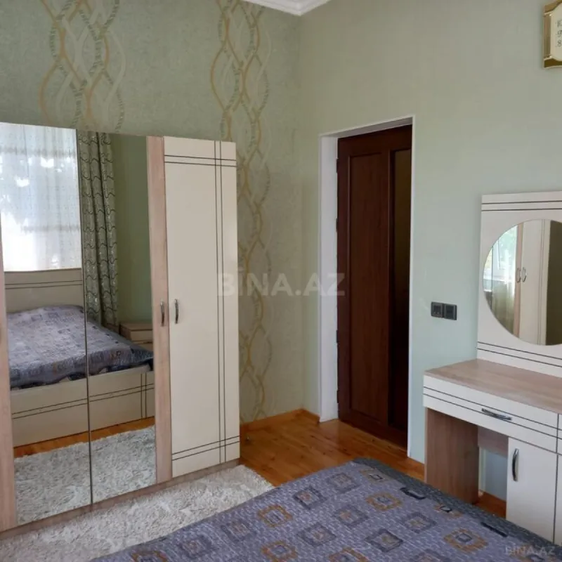 Kirayə verilir 4 otaqlı həyət evi 90 m²