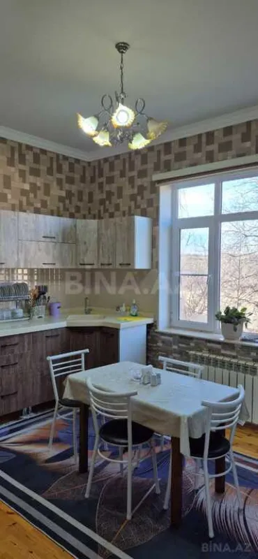 Kirayə verilir 4 otaqlı həyət evi 90 m²