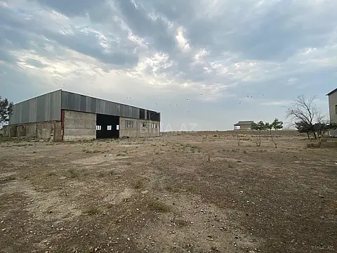 Satılır obyekt 10000 m²