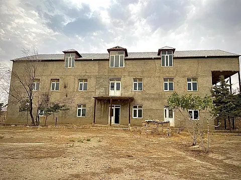 Satılır obyekt 10000 m²