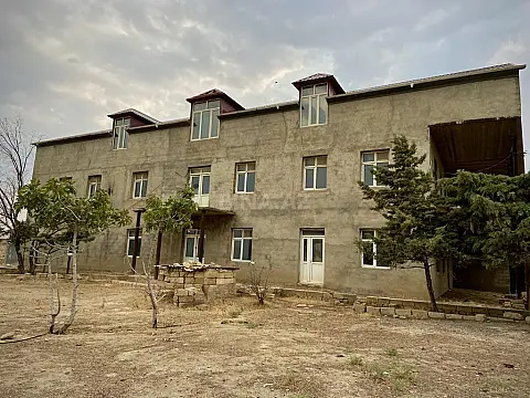 Satılır obyekt 10000 m² — Bakı, Qobustan qəs. 10000.00 m²