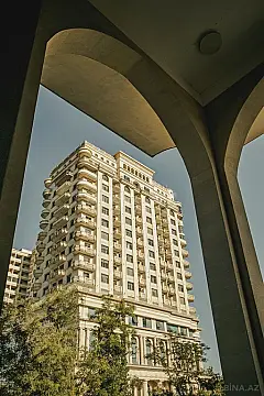 Satılır 4 otaqlı mənzil 205.13 m²