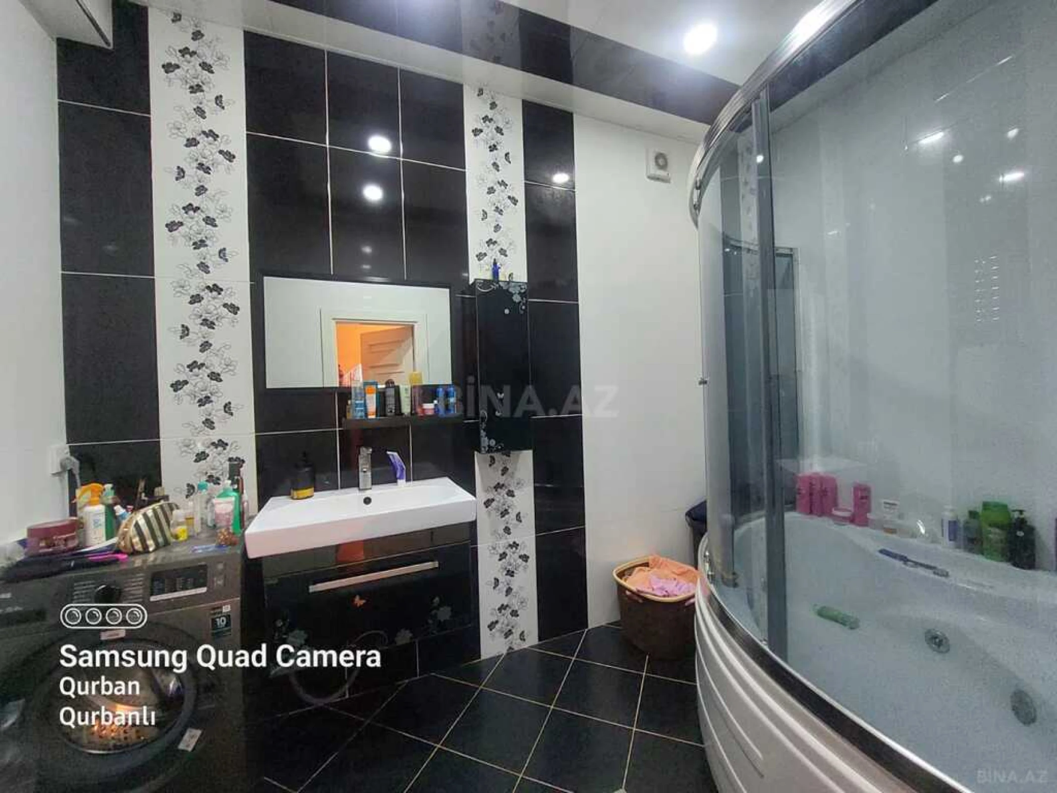 Satılır 3 otaqlı mənzil 140 m²