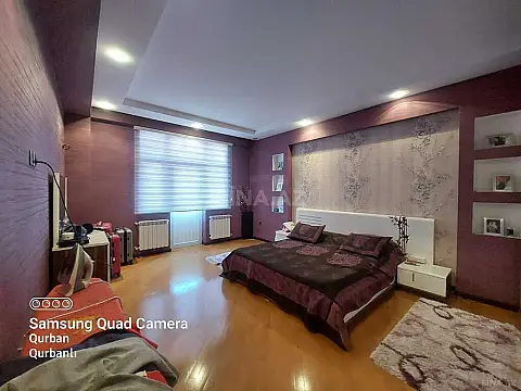 Satılır 3 otaqlı mənzil 140 m²