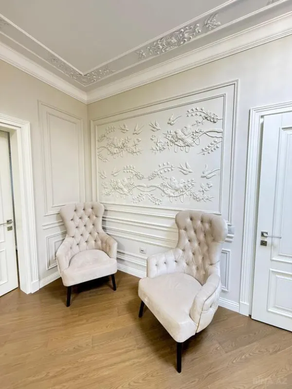 Satılır 4 otaqlı mənzil 205 m²