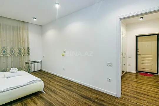 Kirayə verilir 3 otaqlı mənzil 95 m²