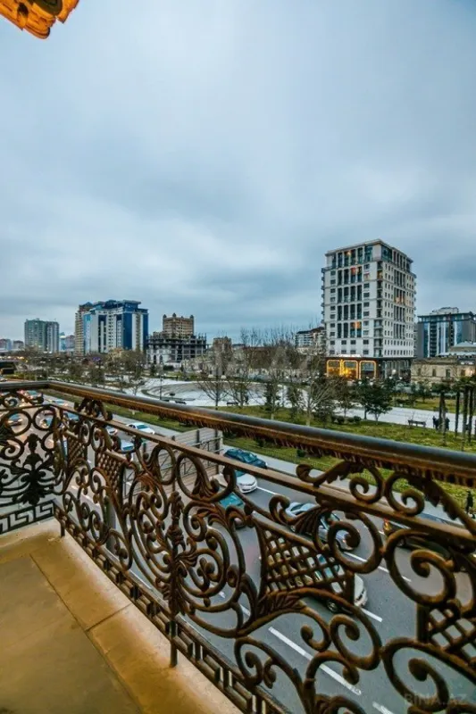 Kirayə verilir 3 otaqlı mənzil 86 m²