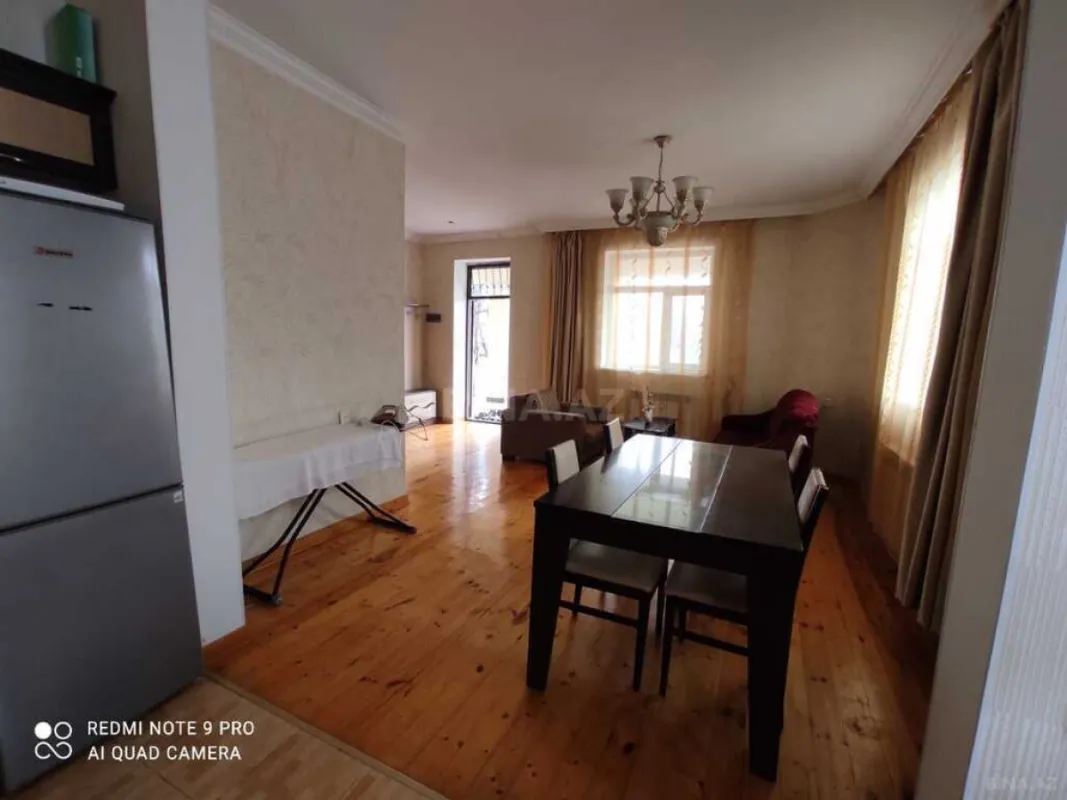 Kirayə verilir 3 otaqlı həyət evi 81 m²