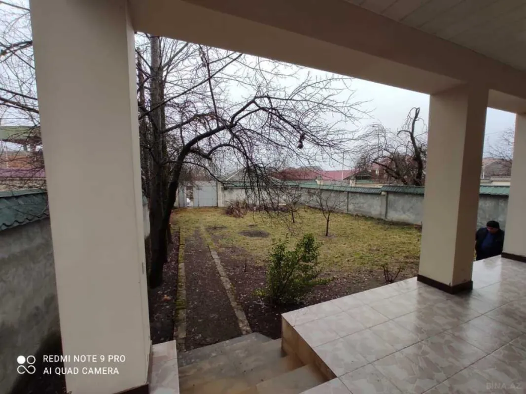 Kirayə verilir 3 otaqlı həyət evi 81 m²