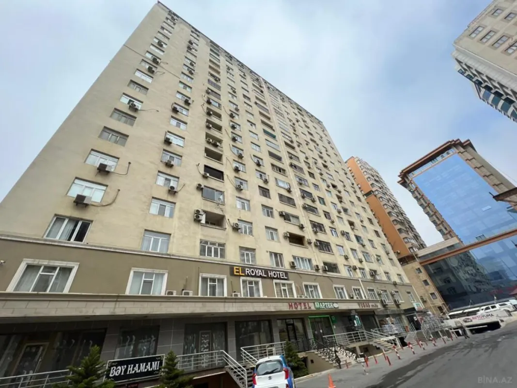 Satılır 2 otaqlı mənzil 92.5 m²
