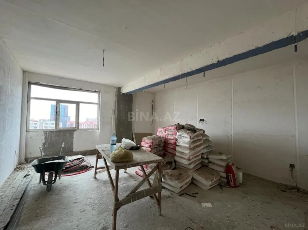 Satılır 2 otaqlı mənzil 92.5 m²