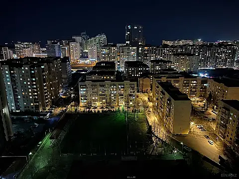 Satılır 2 otaqlı mənzil 92.5 m²