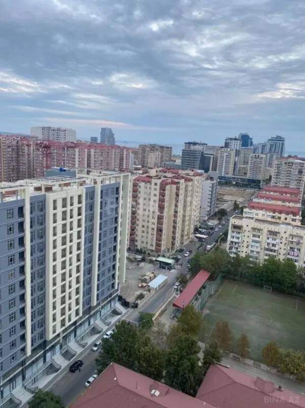 Satılır 2 otaqlı mənzil 92.5 m²