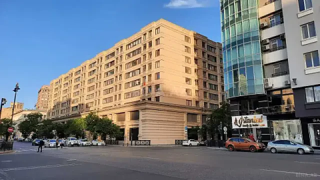Kirayə verilir 2 otaqlı mənzil 70 m² — Bakı 2 otaq 70.00 m²