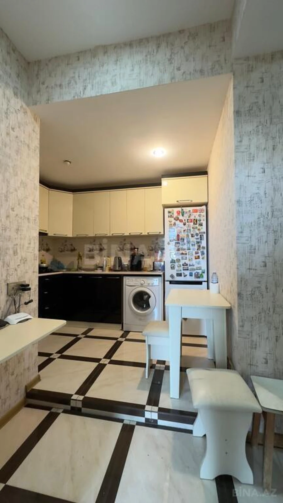Satılır 2 otaqlı mənzil 65 m²