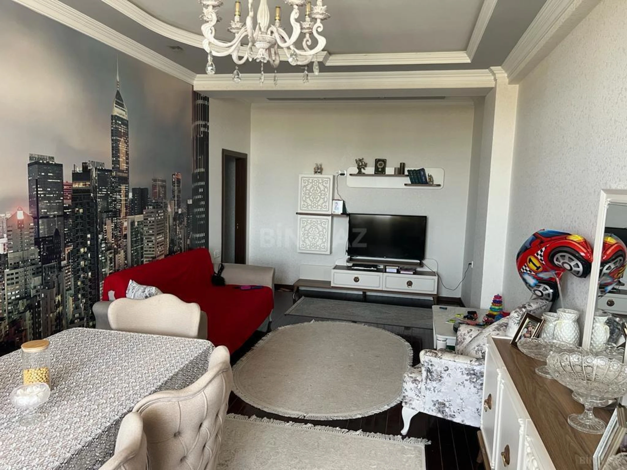 Satılır 3 otaqlı mənzil 97 m²