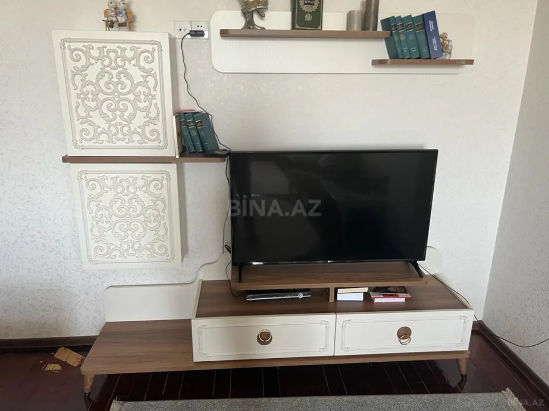 Satılır 3 otaqlı mənzil 97 m²