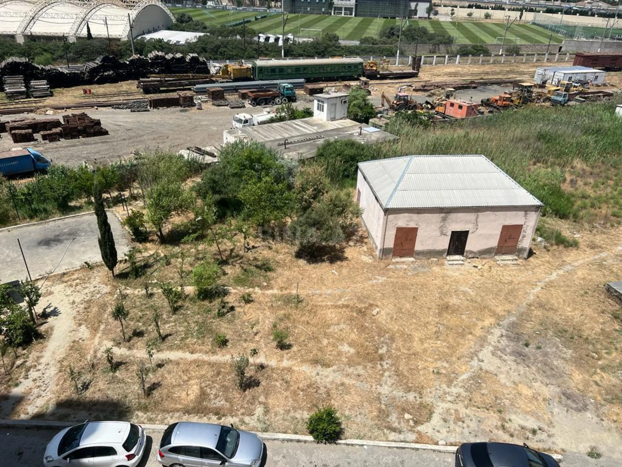 Satılır 3 otaqlı mənzil 97 m²