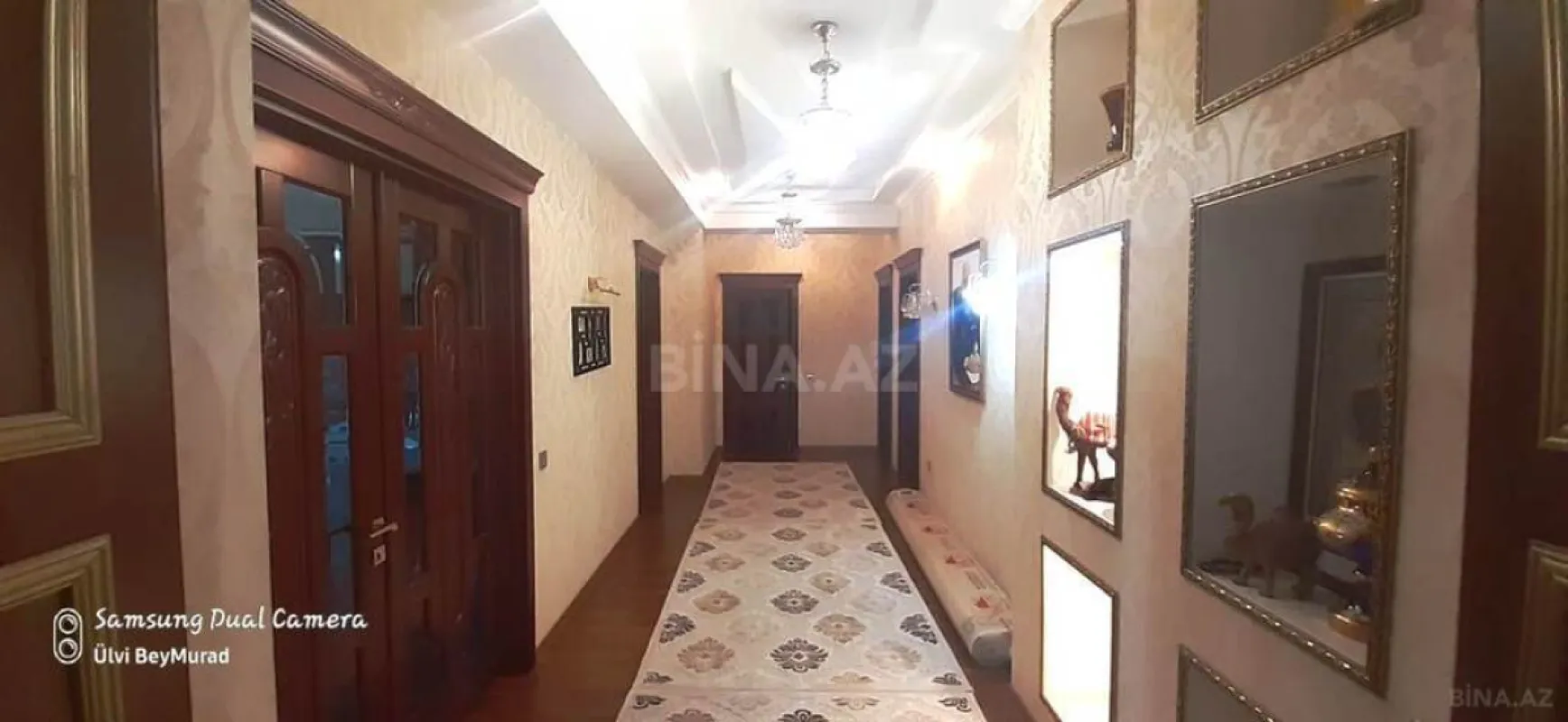 Satılır 4 otaqlı mənzil 250.5 m²