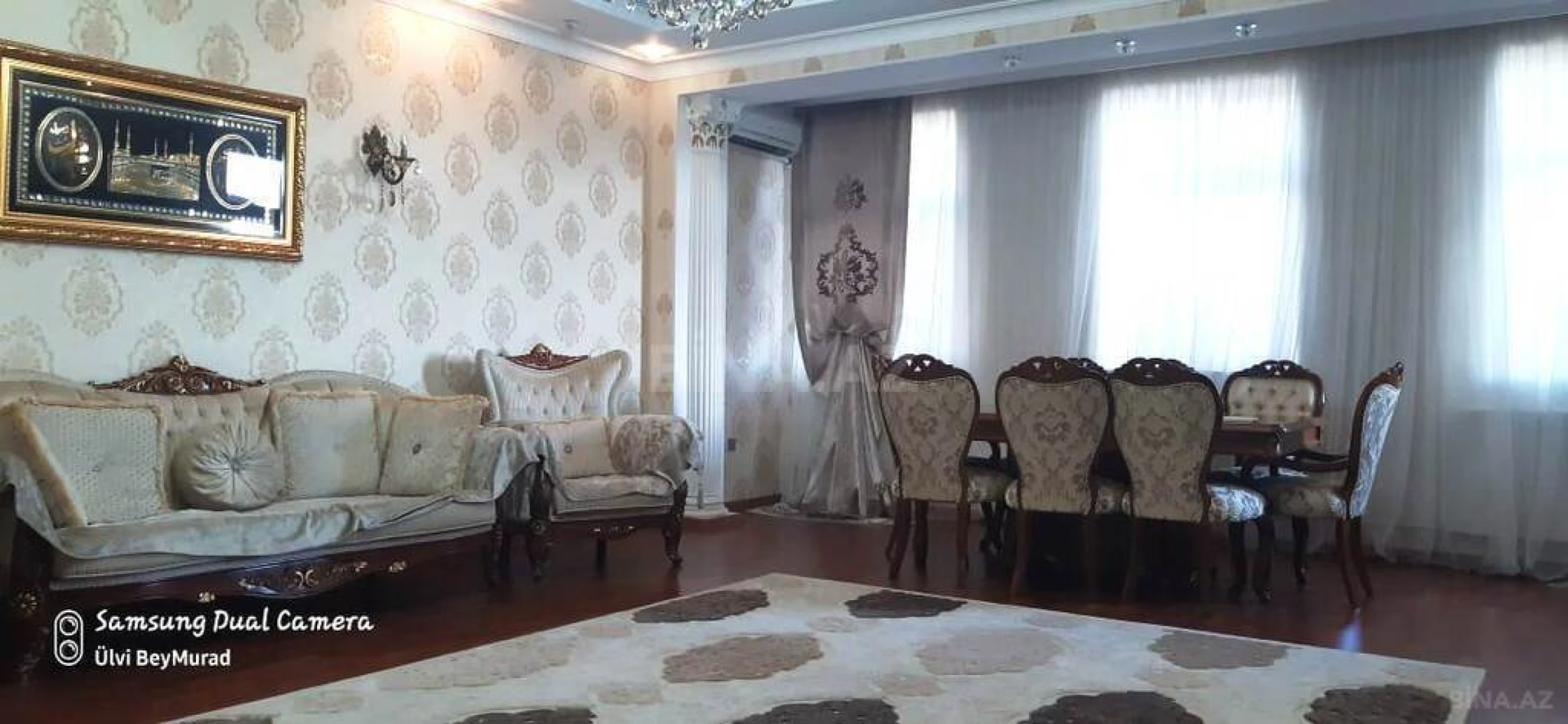 Satılır 4 otaqlı mənzil 250.5 m²