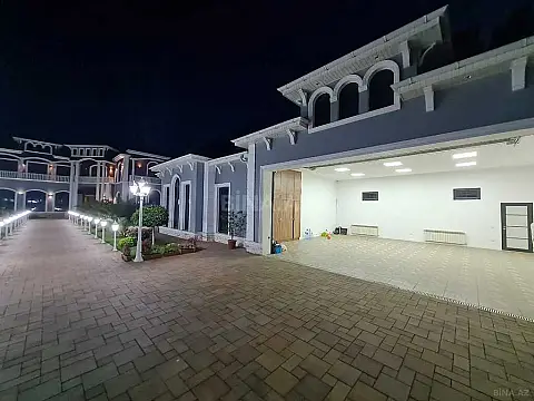 Kirayə verilir 8 otaqlı həyət evi 500 m²