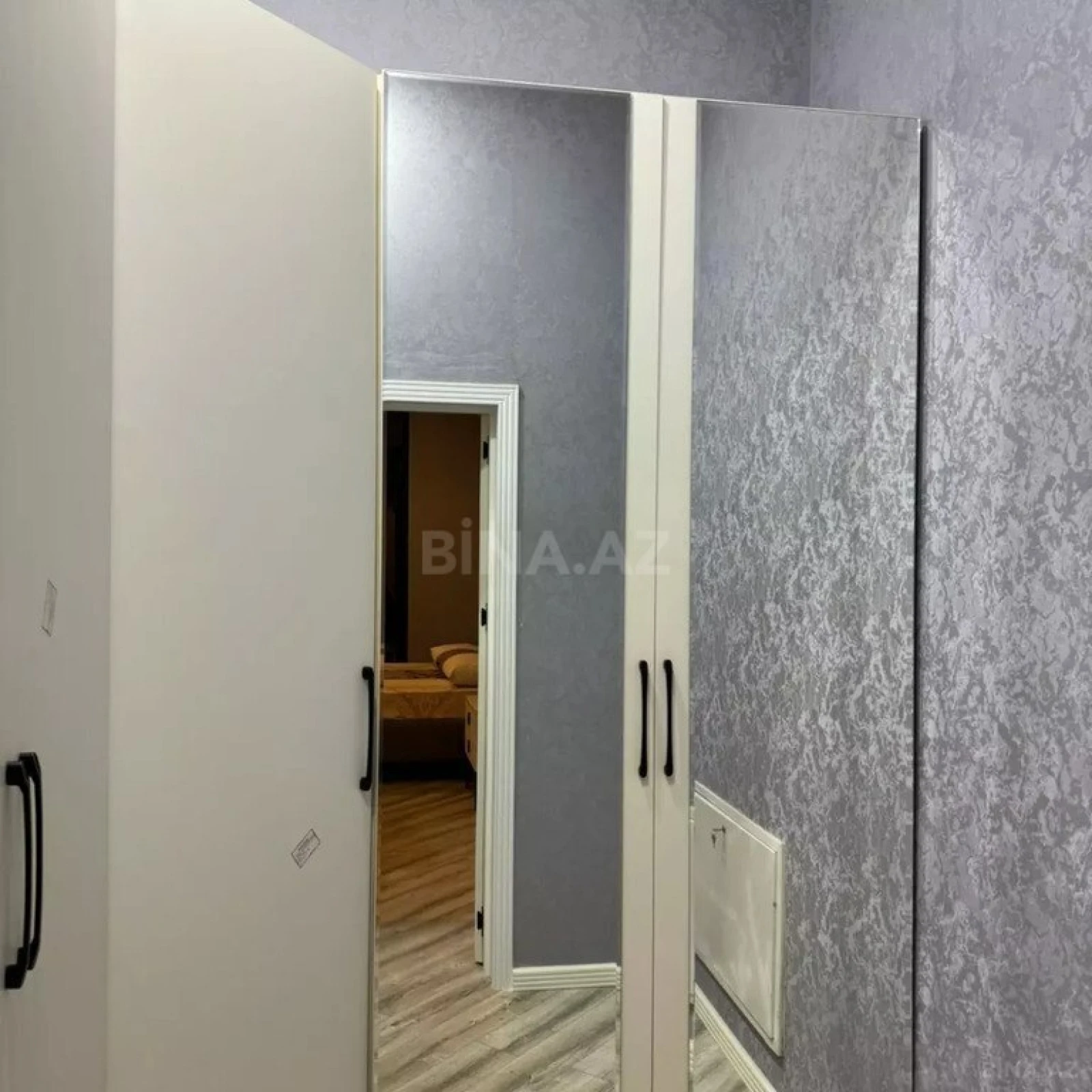 Kirayə verilir 6 otaqlı həyət evi 360 m²