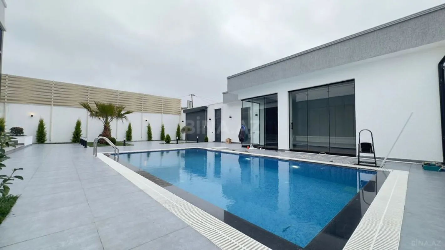 Satılır 6 otaqlı həyət evi 450 m²