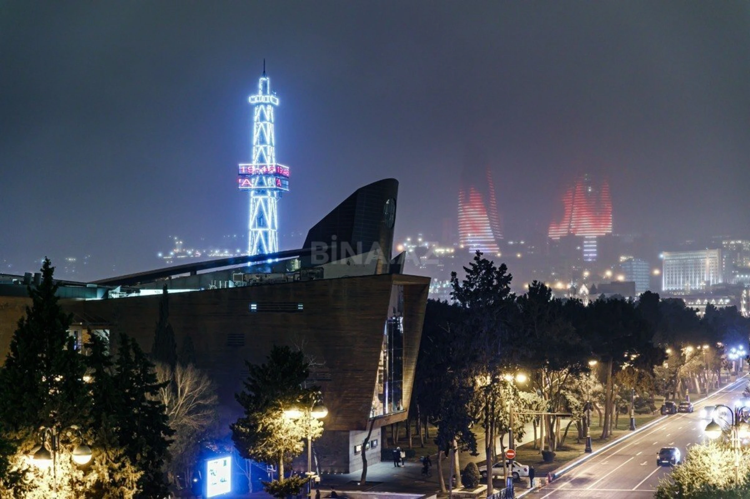 Kirayə verilir 3 otaqlı mənzil 101 m²