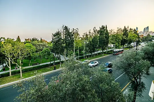 Kirayə verilir 3 otaqlı mənzil 101 m²