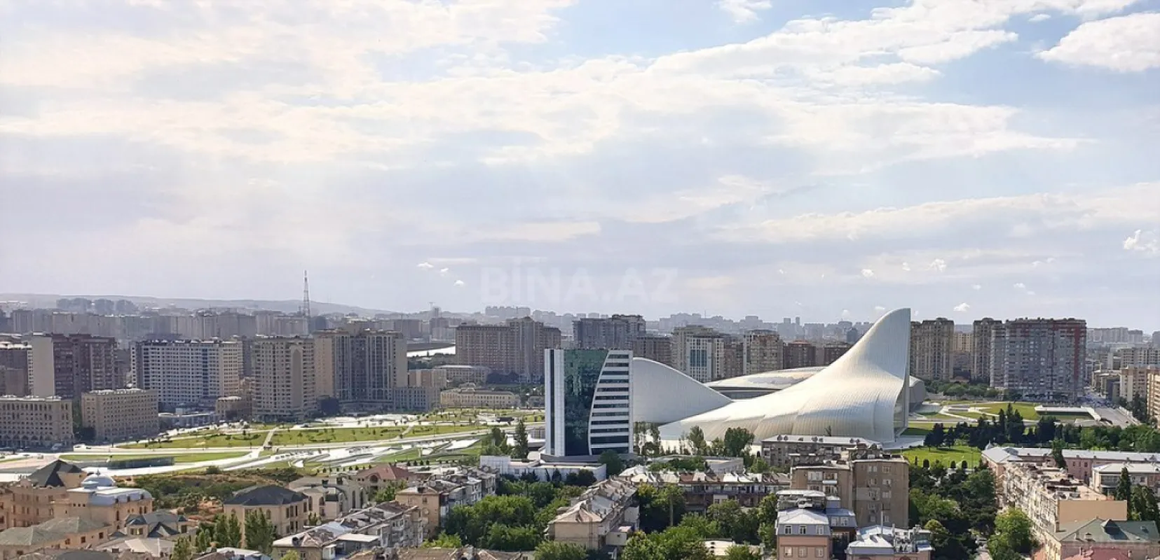 Satılır 2 otaqlı mənzil 84.31 m²