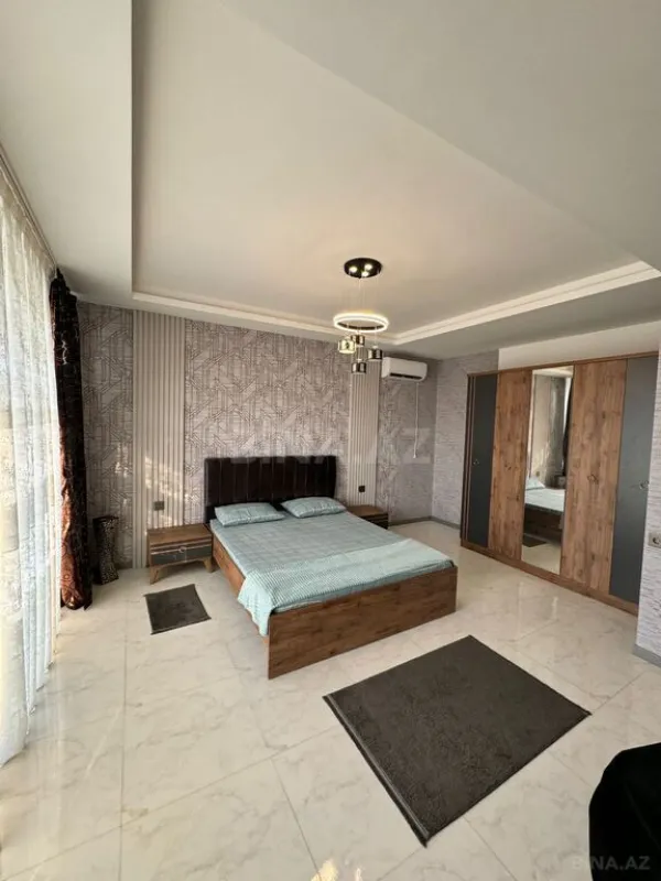 Kirayə verilir 5 otaqlı həyət evi 260 m²