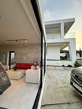 Kirayə verilir 5 otaqlı həyət evi 260 m²